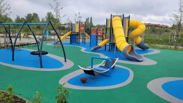 r Eko Park Slow City glowne